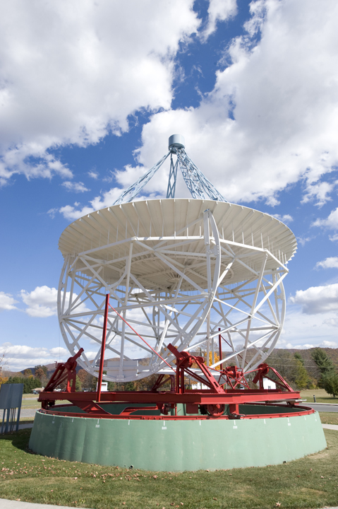 Rouwen middernacht band Reber Telescope - Green Bank Observatory